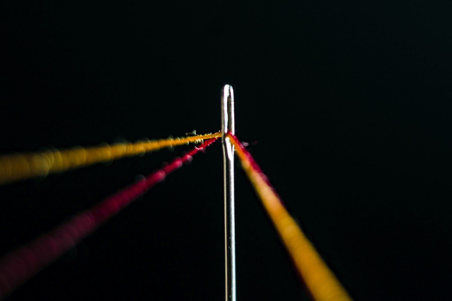 纵扭转梁，藏在底盘下的隐形功臣，它凭什么能火这么多年？
